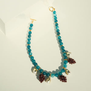 Grape / Tulip Pearl Necklace