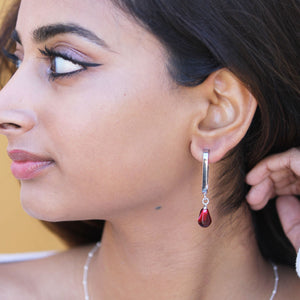 MONO-POMEGRANATE SILVER L-SHAPE HOOP EARRINGS
