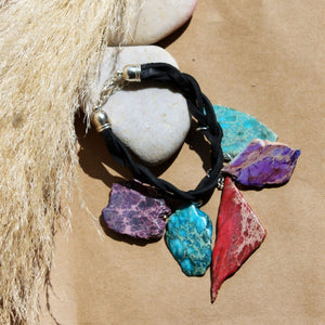 STATEMENT MULTICOLOR-BEADS ANKLET.