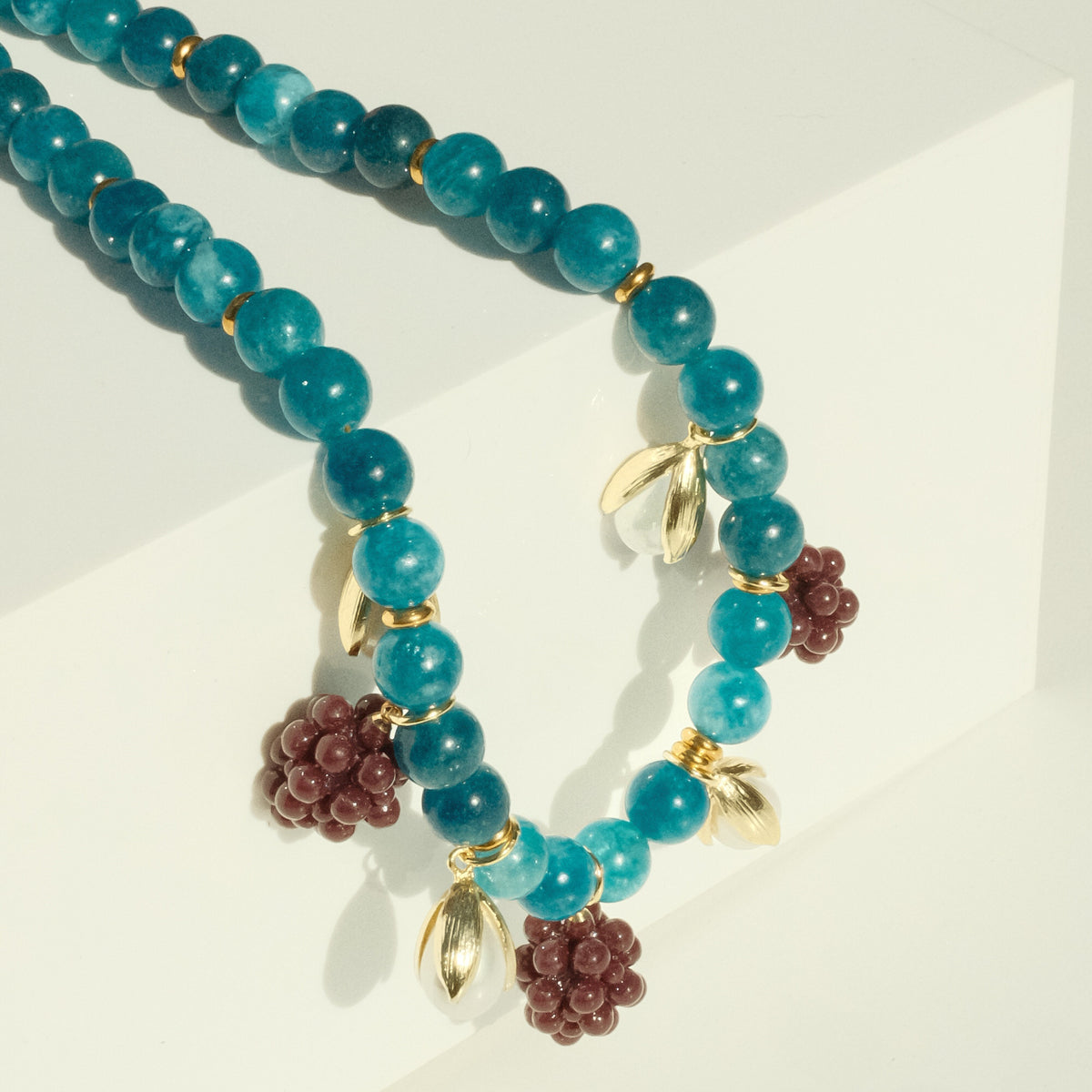 Grape / Tulip Pearl Necklace