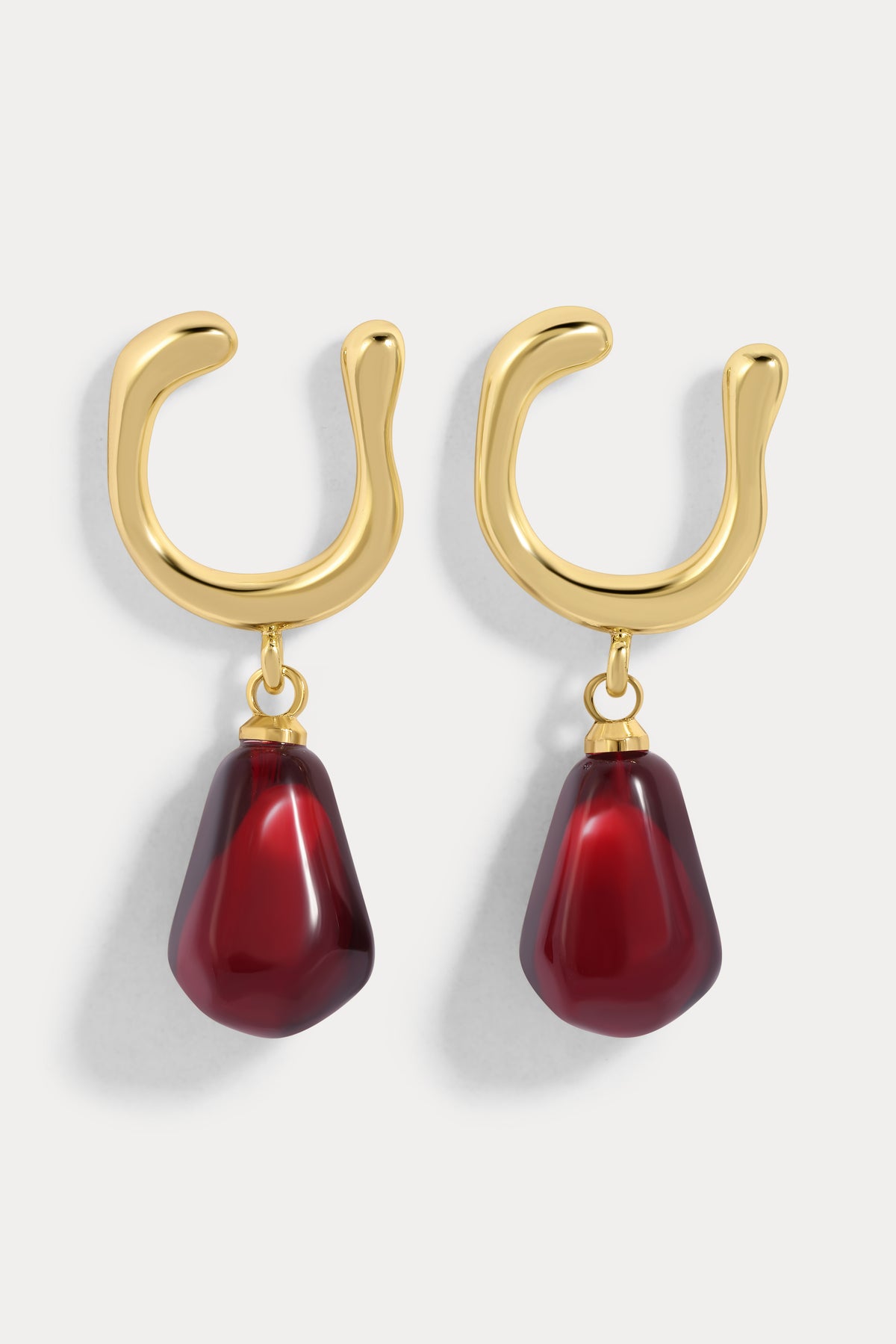 Gold Horseshoe studs