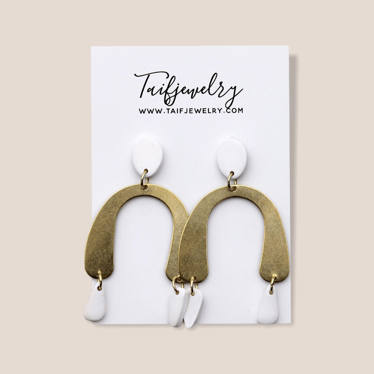 THE U-SHAPE EARRINGS