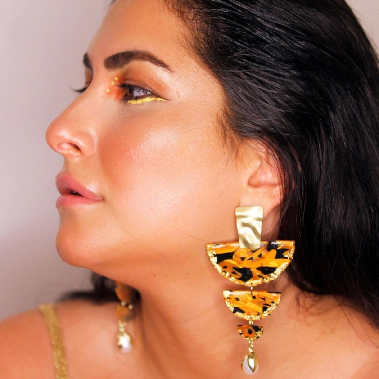 THE SURREALIST EARRINGS