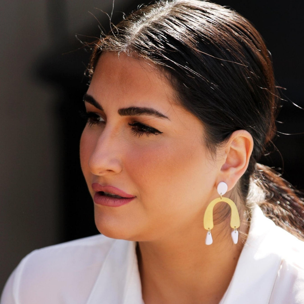 THE U-SHAPE EARRINGS