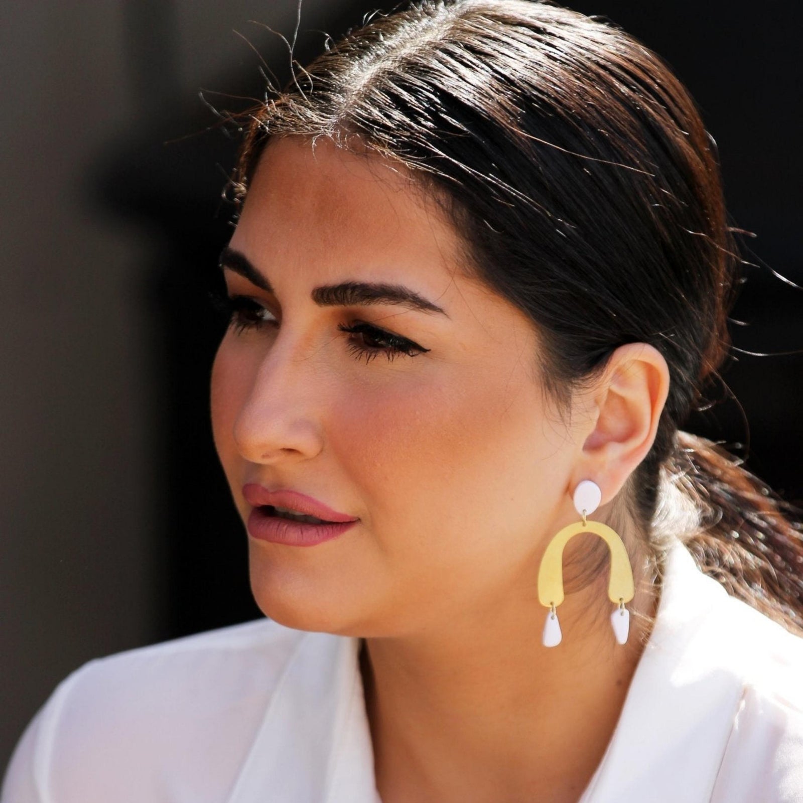 THE U-SHAPE EARRINGS