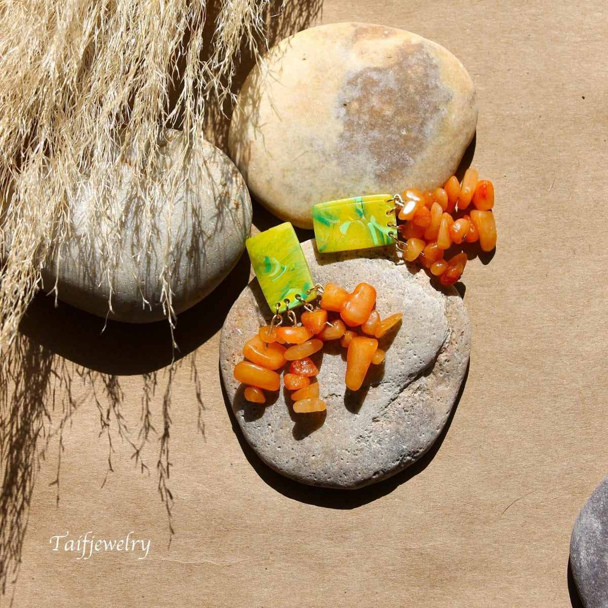 THE HIBISCUS EARRINGS