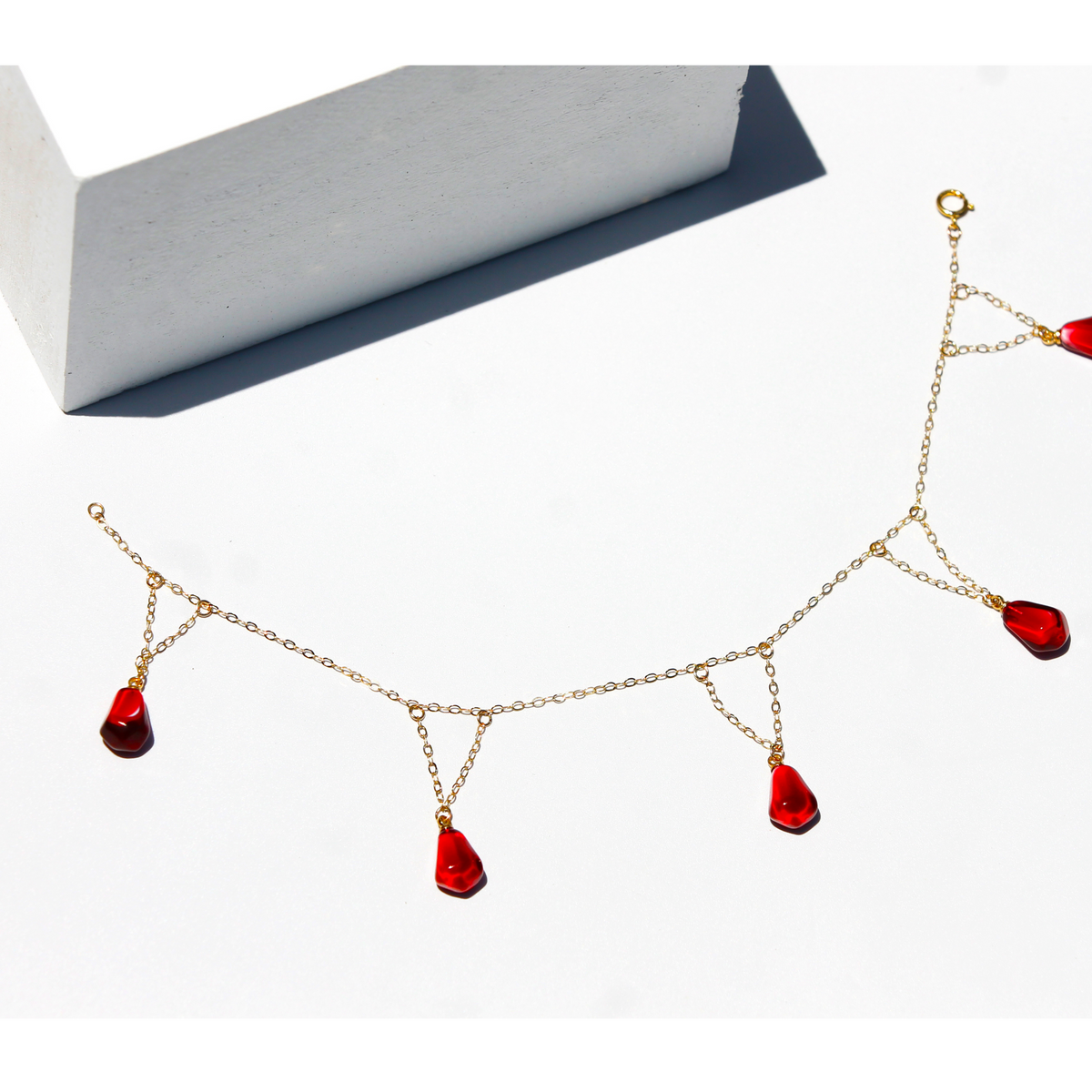 POMEGRANATE JIGGLY ANKLET