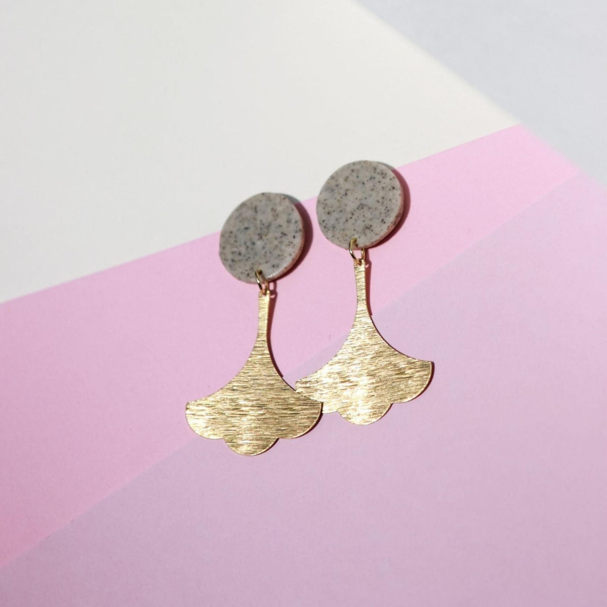 THE CHANDELIER EARRINGS