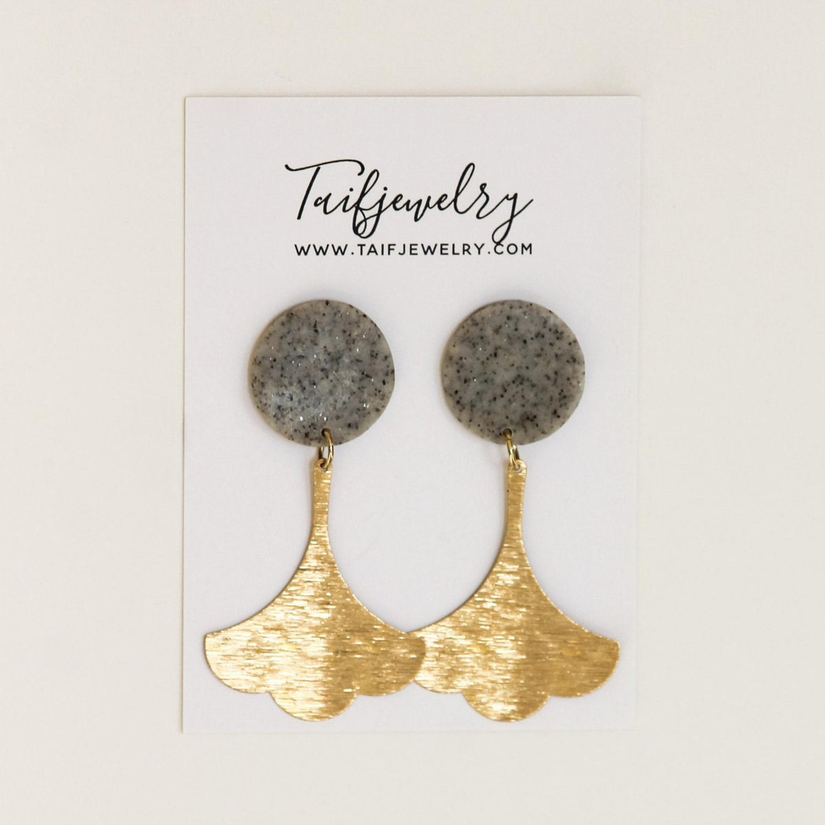 THE CHANDELIER EARRINGS