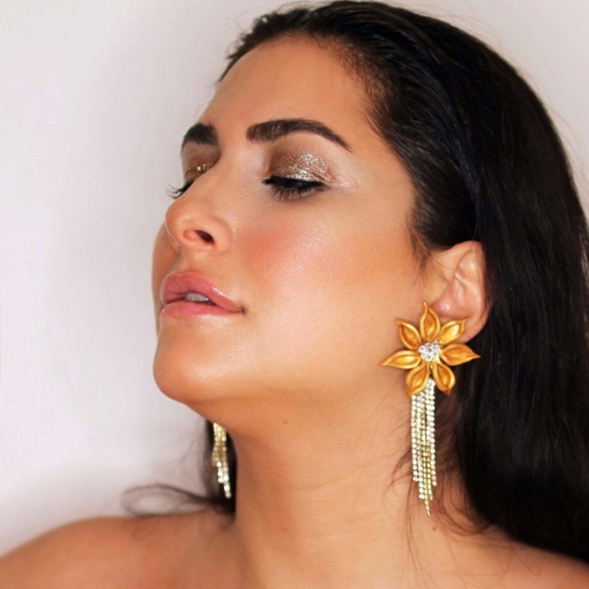 THE FIRST-ANNIVERSARY EARRINGS