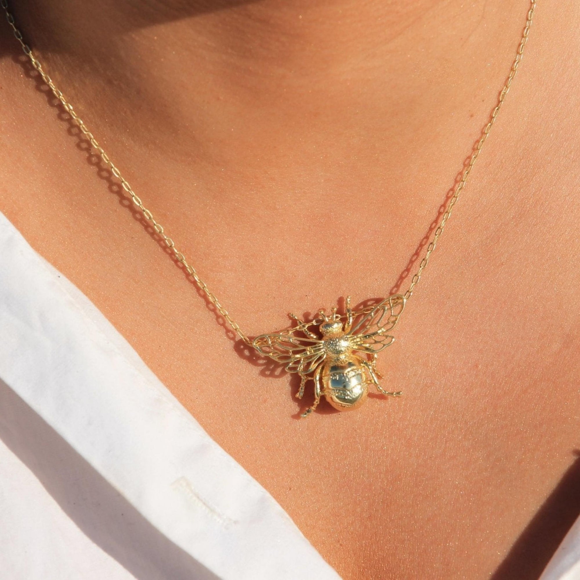 GOLD BEE NECKLACE