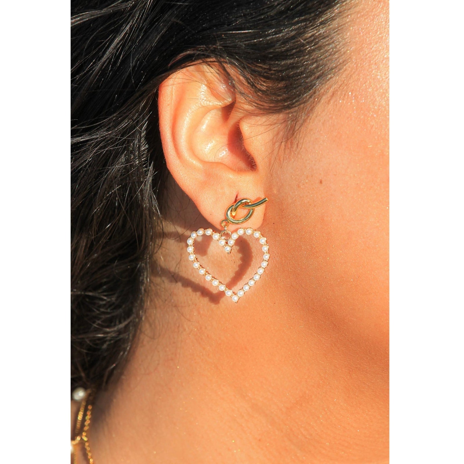 HEART PEARL EARRINGS